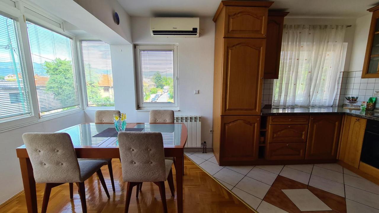 Piano In Center - Fully Equipped - Free Parking *
