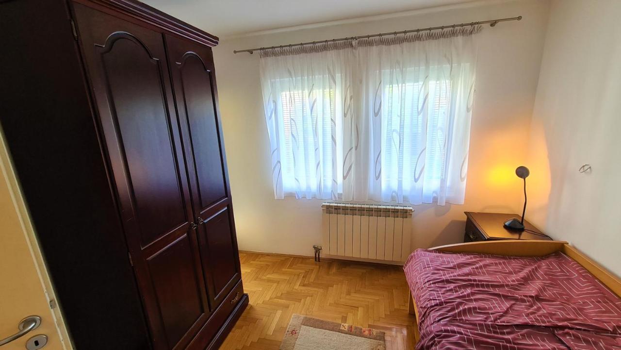 Piano In Center - Fully Equipped - Free Parking *